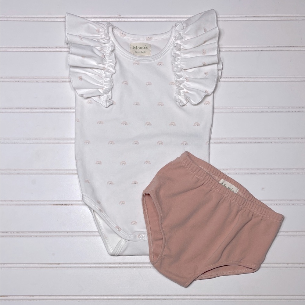 MONTEE EUC/LN Sad Beige Ruffle Rainbow Onesie Bloomer Set